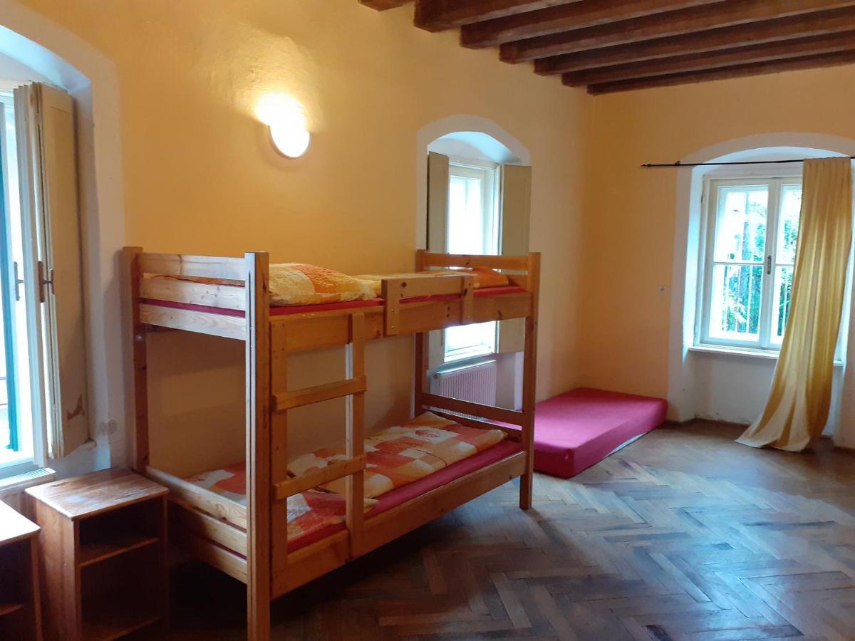 Hostel Skautsky Dom Banská Štiavnica Екстериор снимка