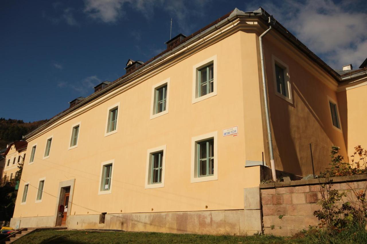 Hostel Skautsky Dom Banská Štiavnica Екстериор снимка