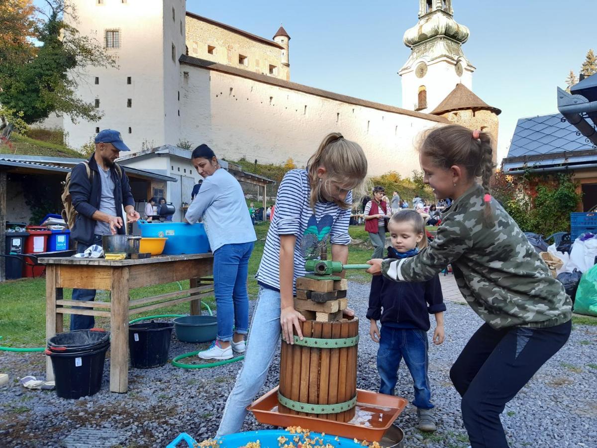 Hostel Skautsky Dom Banská Štiavnica Екстериор снимка